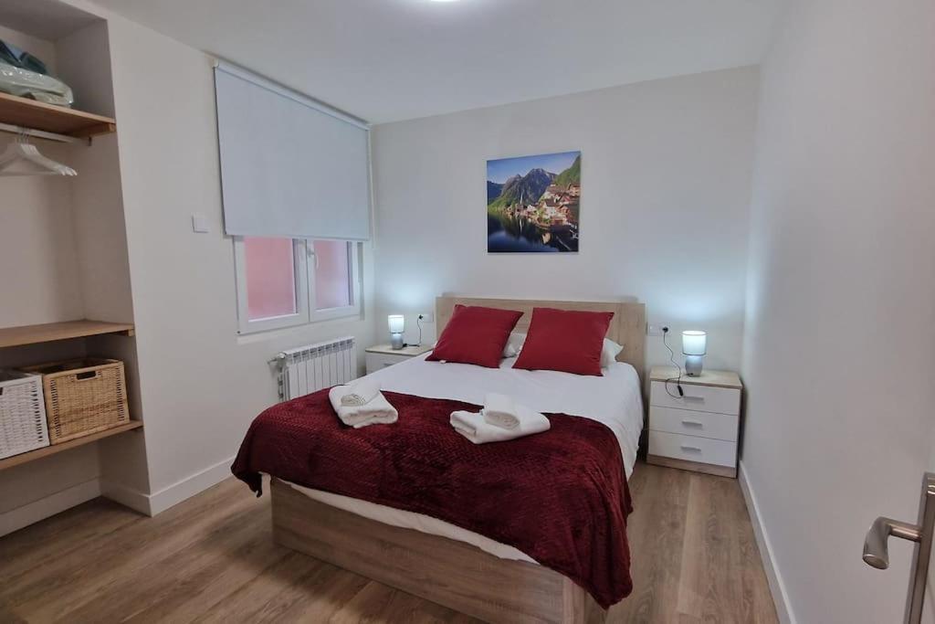 Apartamento Aires De Tineo Oviedo Exterior photo